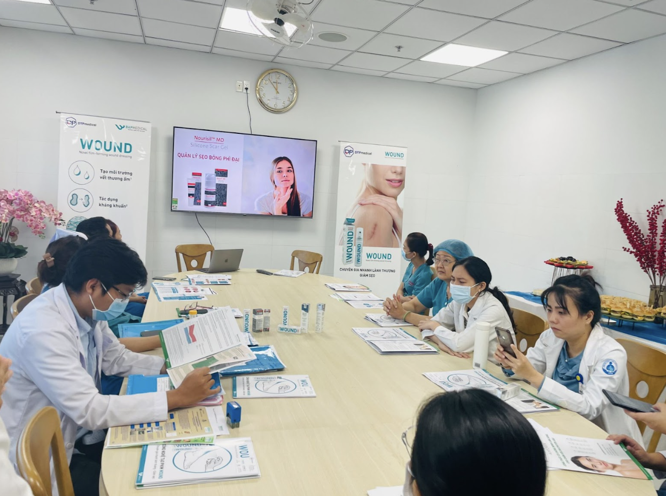 Product Presentation at Burn - Plastic Surgery Department/Children’s ...
